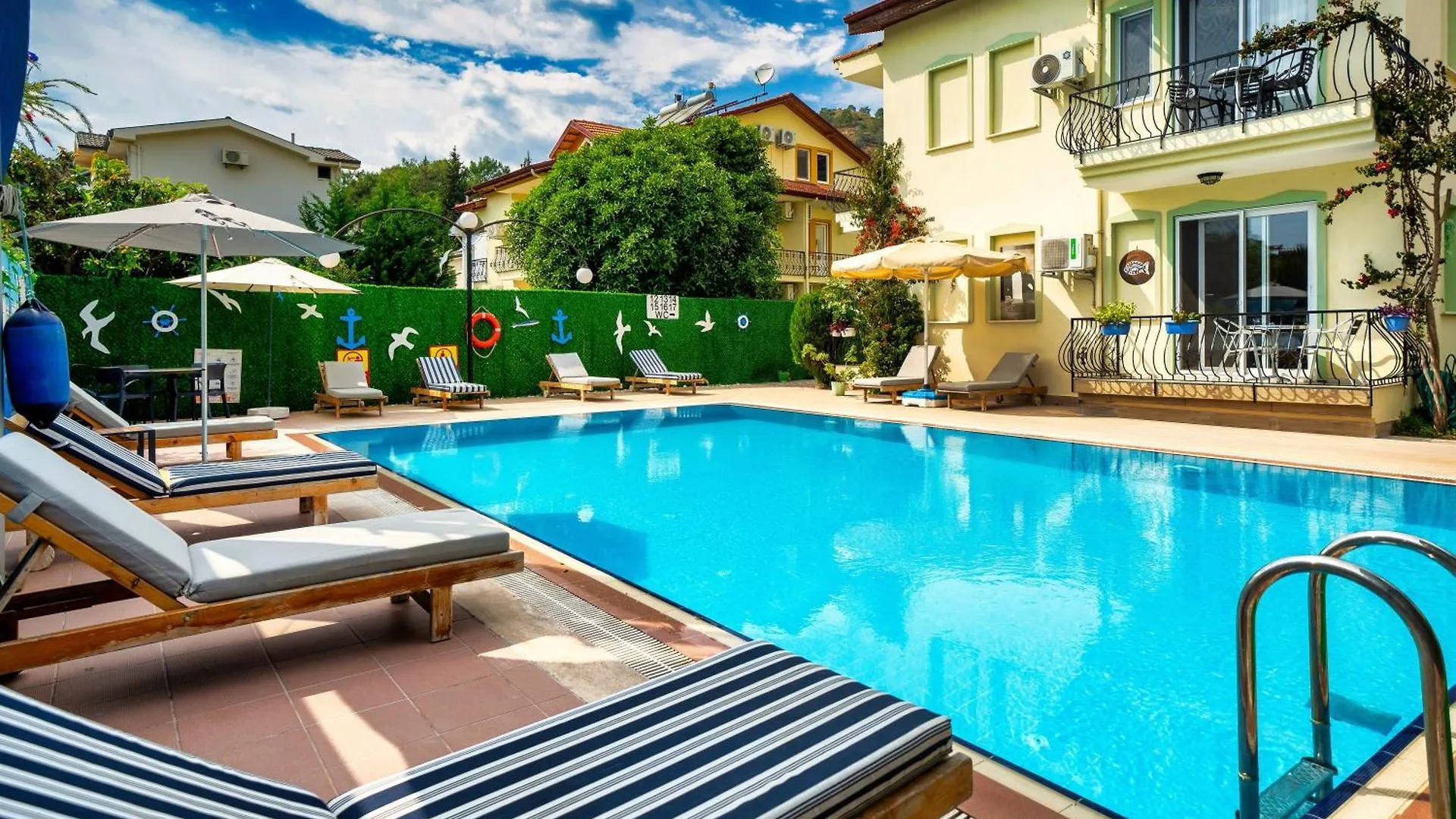 Dedeminn Garden Hotel Gocek  2*, Gocek (Fethiye)
